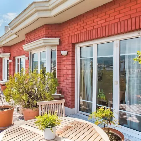 #lighthouse Penthouse By Halu! Apts Salonic